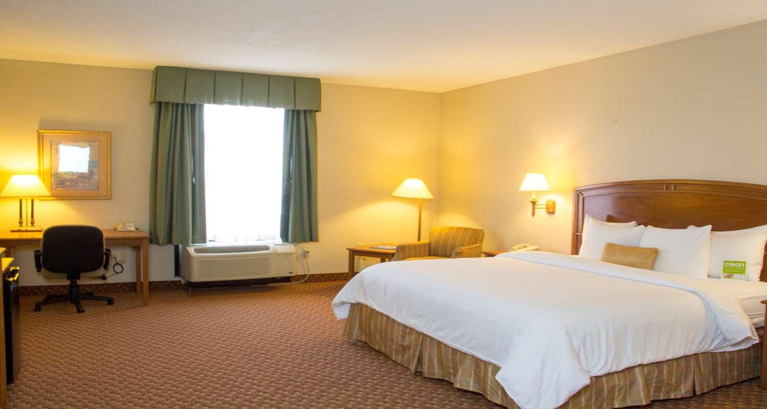 Best Western Plus Kendall Hotel & Suites Buitenkant foto