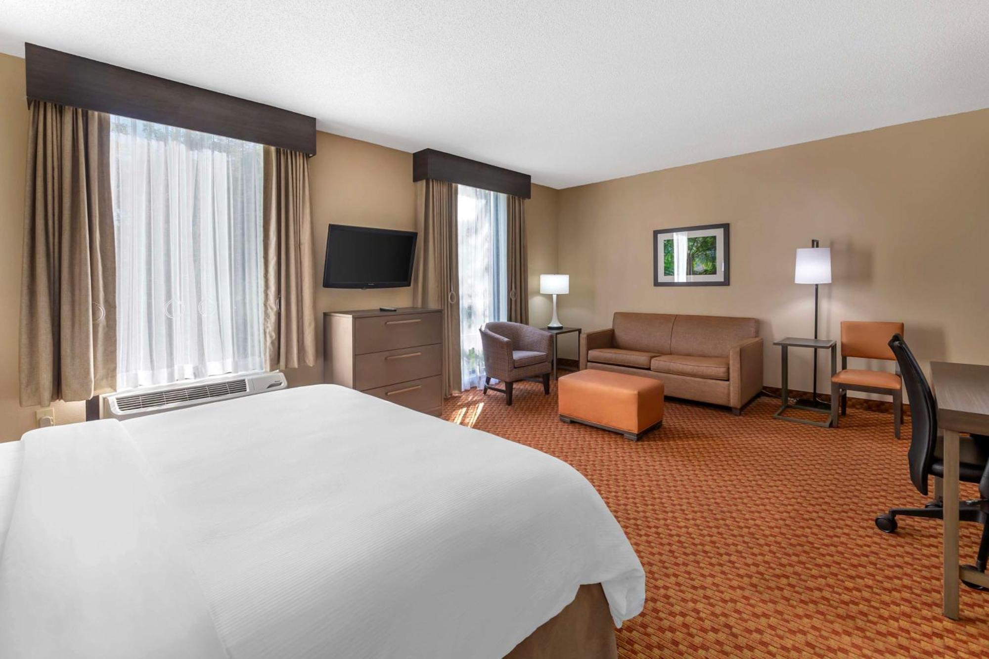 Best Western Plus Kendall Hotel & Suites Buitenkant foto
