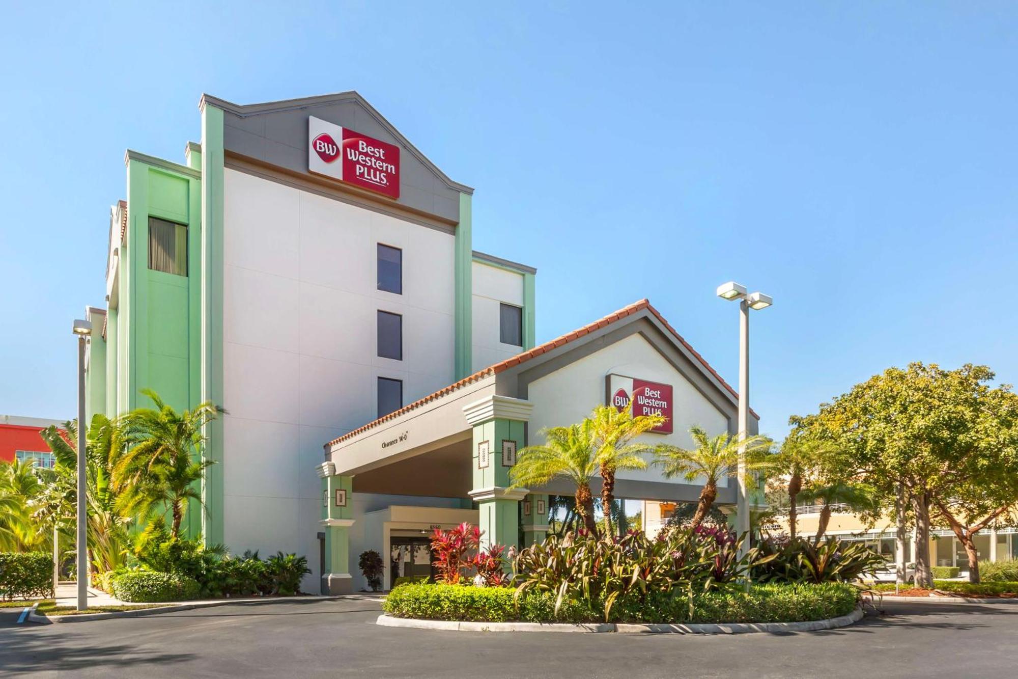 Best Western Plus Kendall Hotel & Suites Buitenkant foto